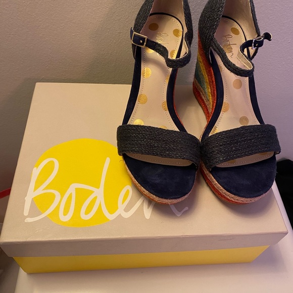 NWT Boden Rainbow Espadrilles size 38 - sold out everywhere - Picture 3 of 4